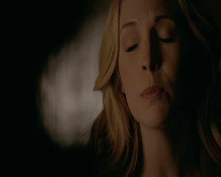 VampireDiaries-dot-nl_VampireDiaries-8x16IWasFeelingEpic0474.jpg