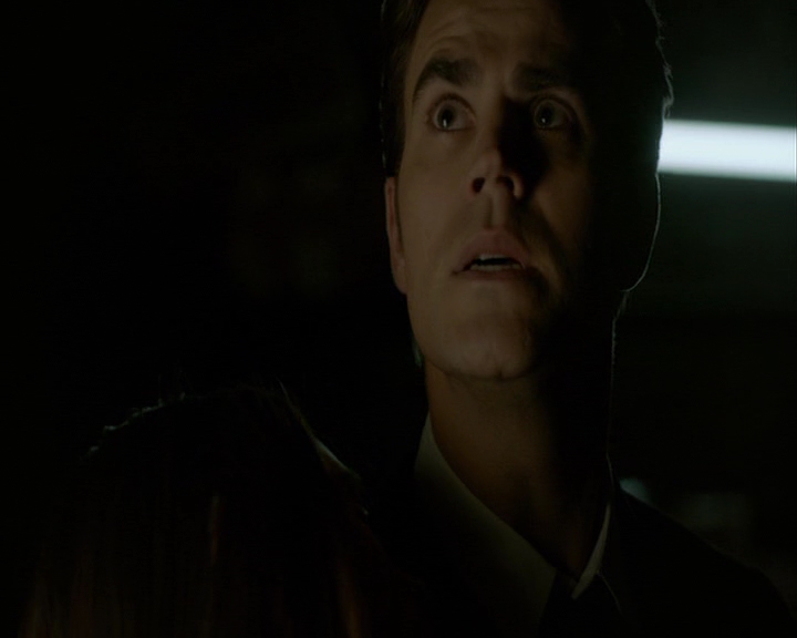 VampireDiaries-dot-nl_VampireDiaries-8x16IWasFeelingEpic0538.jpg