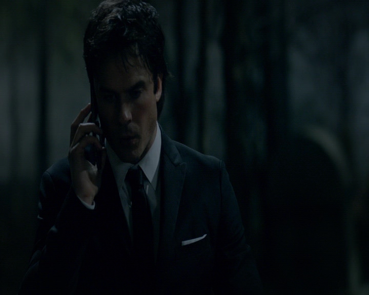 VampireDiaries-dot-nl_VampireDiaries-8x16IWasFeelingEpic0549.jpg