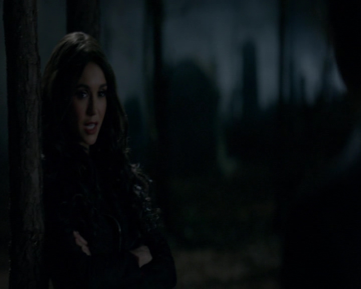 VampireDiaries-dot-nl_VampireDiaries-8x16IWasFeelingEpic0559.jpg