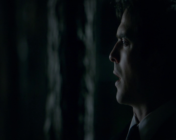 VampireDiaries-dot-nl_VampireDiaries-8x16IWasFeelingEpic0579.jpg