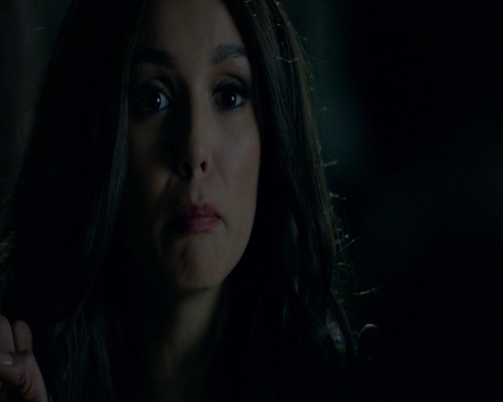VampireDiaries-dot-nl_VampireDiaries-8x16IWasFeelingEpic0596.jpg