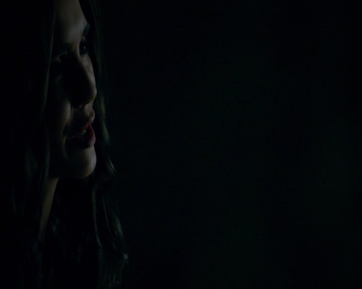 VampireDiaries-dot-nl_VampireDiaries-8x16IWasFeelingEpic0604.jpg