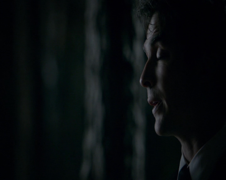 VampireDiaries-dot-nl_VampireDiaries-8x16IWasFeelingEpic0606.jpg