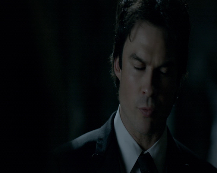 VampireDiaries-dot-nl_VampireDiaries-8x16IWasFeelingEpic0610.jpg
