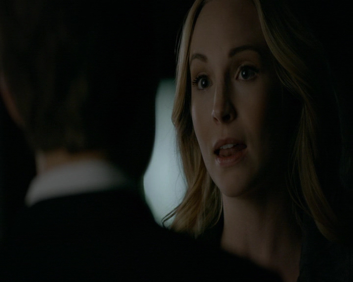 VampireDiaries-dot-nl_VampireDiaries-8x16IWasFeelingEpic0680.jpg