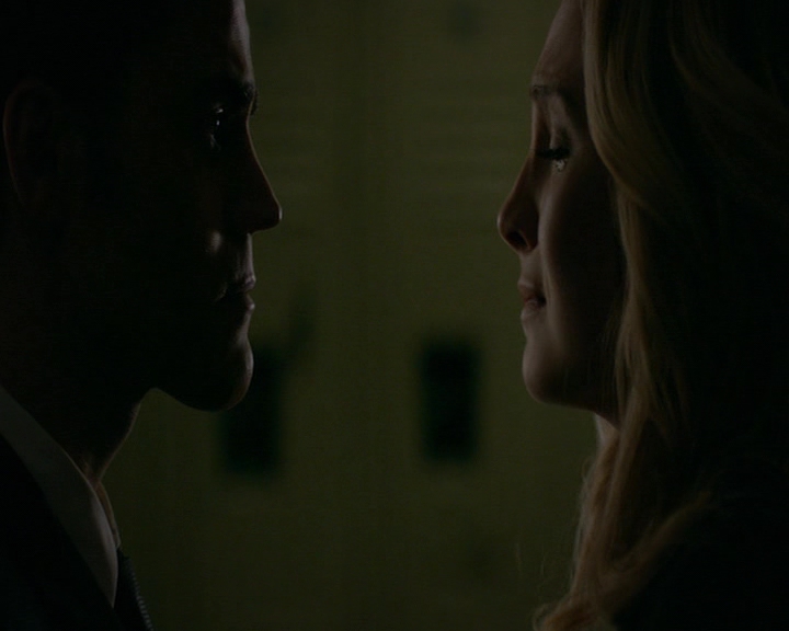 VampireDiaries-dot-nl_VampireDiaries-8x16IWasFeelingEpic0710.jpg VampireDiaries-dot-nl_VampireDiaries-8x16IWasFeelingEpic0710.jpg