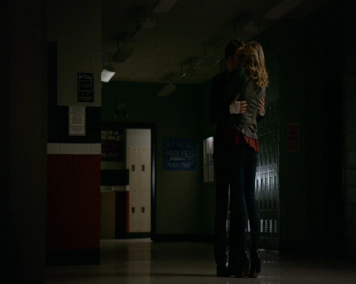 VampireDiaries-dot-nl_VampireDiaries-8x16IWasFeelingEpic0733.jpg