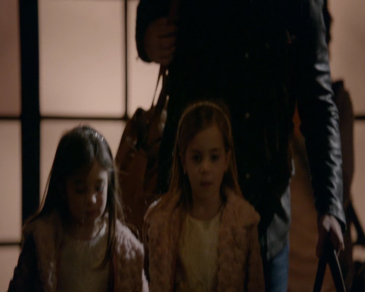 VampireDiaries-dot-nl_VampireDiaries-8x16IWasFeelingEpic0753.jpg VampireDiaries-dot-nl_VampireDiaries-8x16IWasFeelingEpic0753.jpg