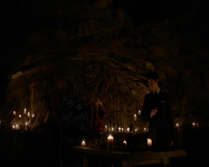 VampireDiaries-dot-nl_VampireDiaries-8x16IWasFeelingEpic0927.jpg