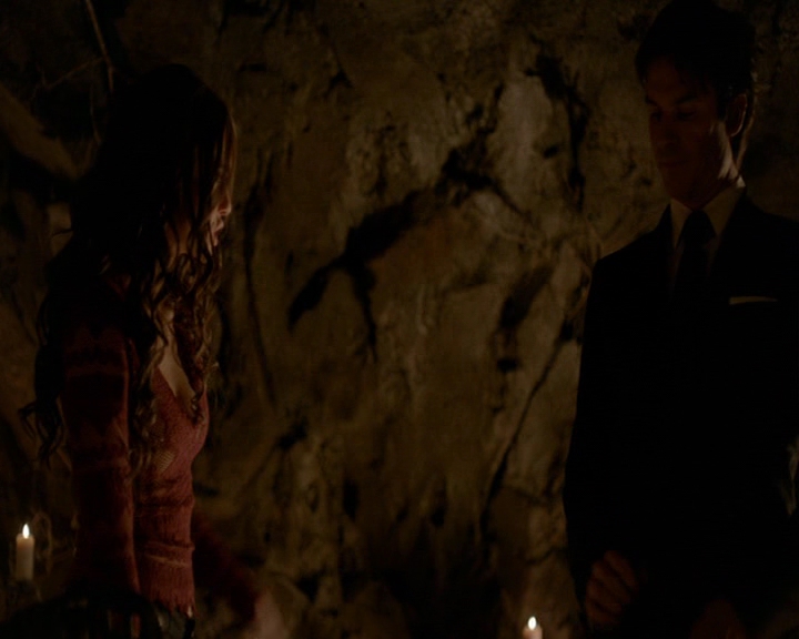 VampireDiaries-dot-nl_VampireDiaries-8x16IWasFeelingEpic0934.jpg