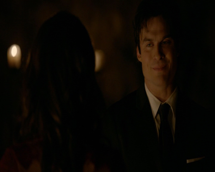 VampireDiaries-dot-nl_VampireDiaries-8x16IWasFeelingEpic0992.jpg