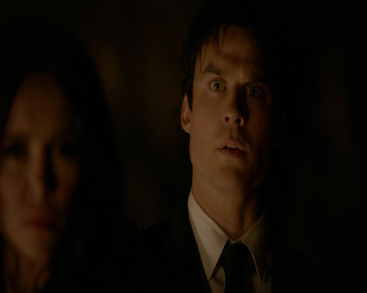 VampireDiaries-dot-nl_VampireDiaries-8x16IWasFeelingEpic0998.jpg