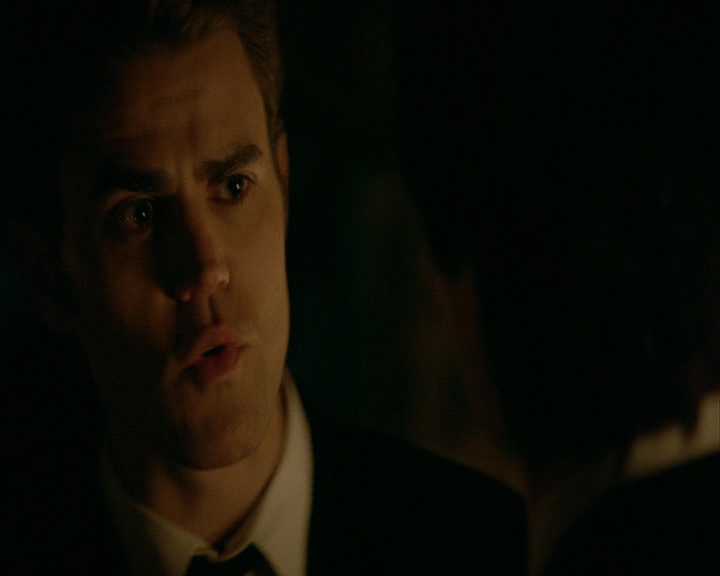 VampireDiaries-dot-nl_VampireDiaries-8x16IWasFeelingEpic1053.jpg