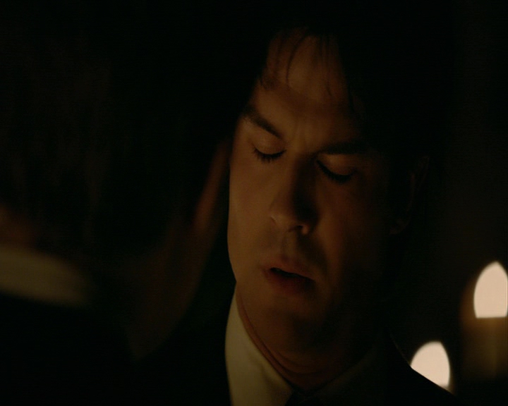 VampireDiaries-dot-nl_VampireDiaries-8x16IWasFeelingEpic1090.jpg