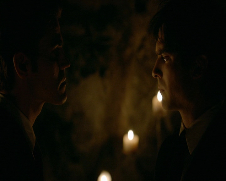VampireDiaries-dot-nl_VampireDiaries-8x16IWasFeelingEpic1104.jpg