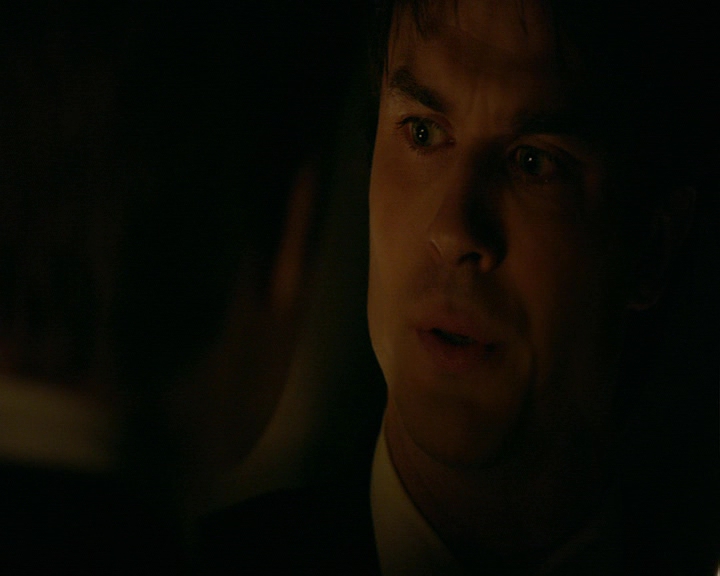 VampireDiaries-dot-nl_VampireDiaries-8x16IWasFeelingEpic1109.jpg