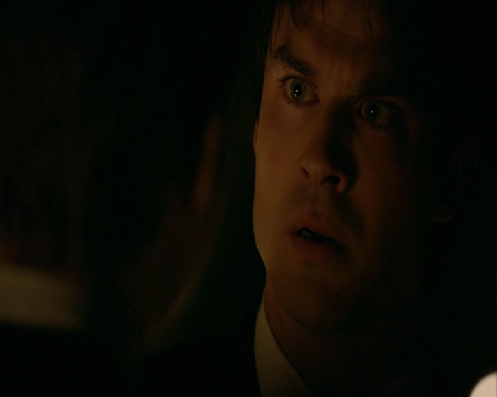 VampireDiaries-dot-nl_VampireDiaries-8x16IWasFeelingEpic1110.jpg