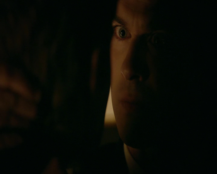 VampireDiaries-dot-nl_VampireDiaries-8x16IWasFeelingEpic1140.jpg