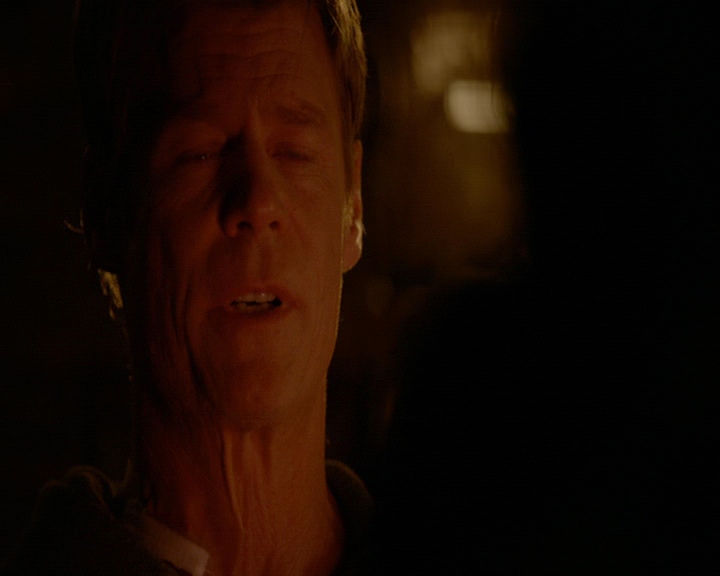 VampireDiaries-dot-nl_VampireDiaries-8x16IWasFeelingEpic1217.jpg