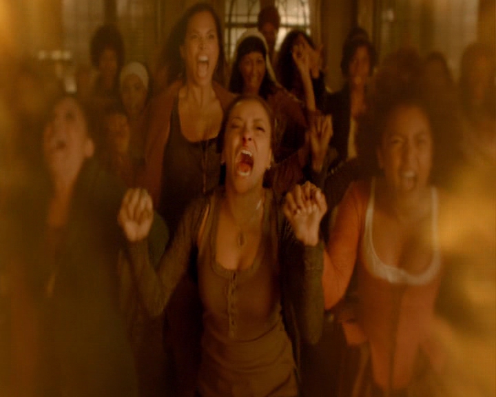 VampireDiaries-dot-nl_VampireDiaries-8x16IWasFeelingEpic1553.jpg