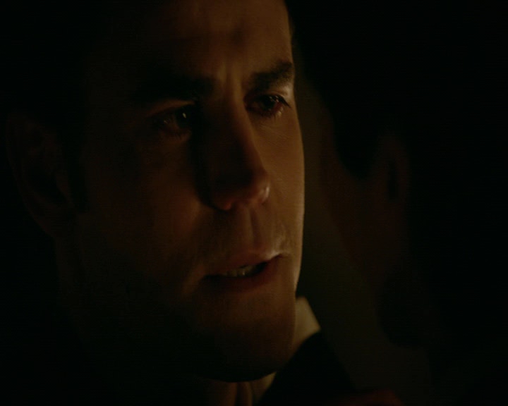 VampireDiaries-dot-nl_VampireDiaries-8x16IWasFeelingEpic1654.jpg