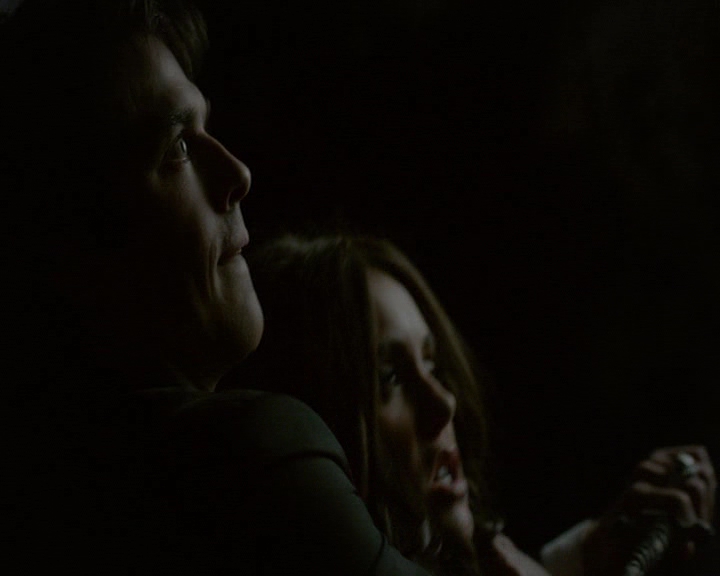 VampireDiaries-dot-nl_VampireDiaries-8x16IWasFeelingEpic1673.jpg