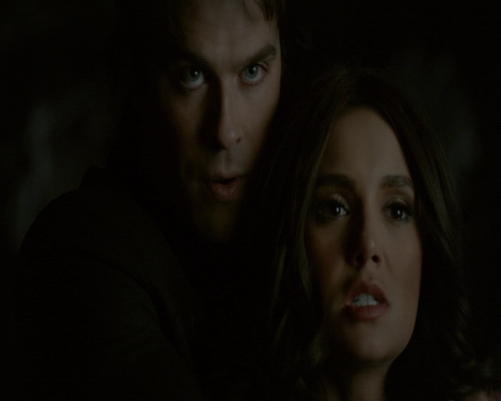 VampireDiaries-dot-nl_VampireDiaries-8x16IWasFeelingEpic1676.jpg