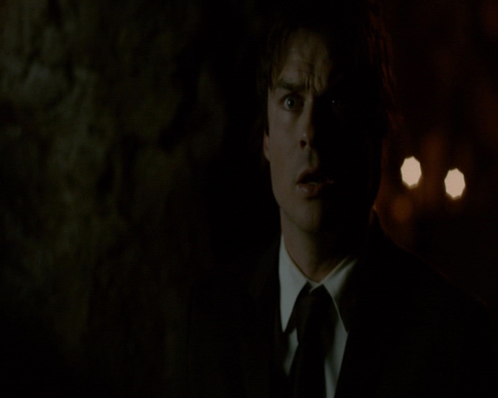 VampireDiaries-dot-nl_VampireDiaries-8x16IWasFeelingEpic1684.jpg