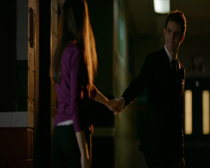 VampireDiaries-dot-nl_VampireDiaries-8x16IWasFeelingEpic1817.jpg