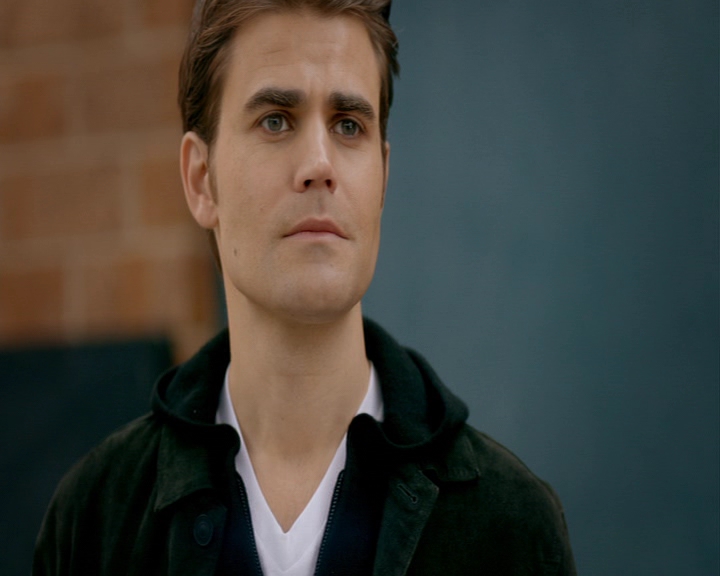 VampireDiaries-dot-nl_VampireDiaries-8x16IWasFeelingEpic1830.jpg