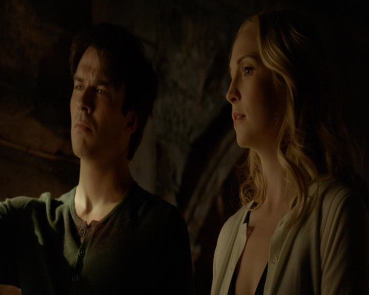 VampireDiaries-dot-nl_VampireDiaries-8x16IWasFeelingEpic1960.jpg