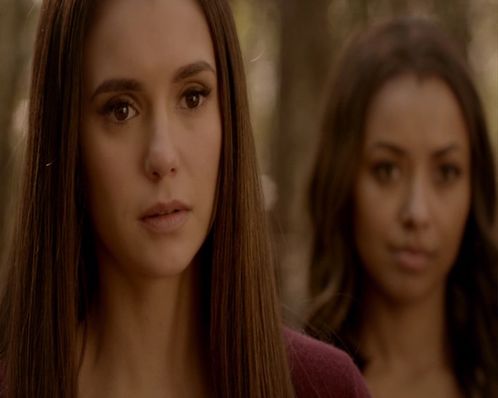 VampireDiaries-dot-nl_VampireDiaries-8x16IWasFeelingEpic2011.jpg