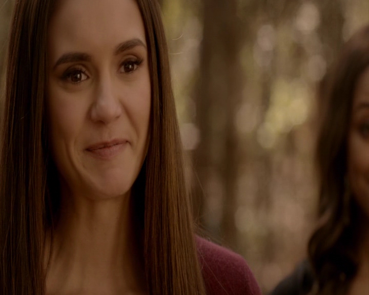 VampireDiaries-dot-nl_VampireDiaries-8x16IWasFeelingEpic2014.jpg