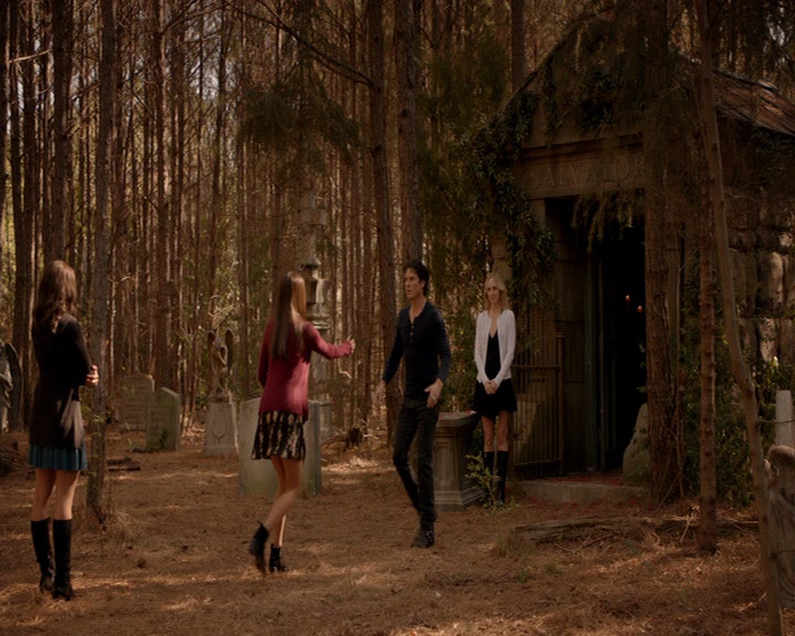 VampireDiaries-dot-nl_VampireDiaries-8x16IWasFeelingEpic2029.jpg