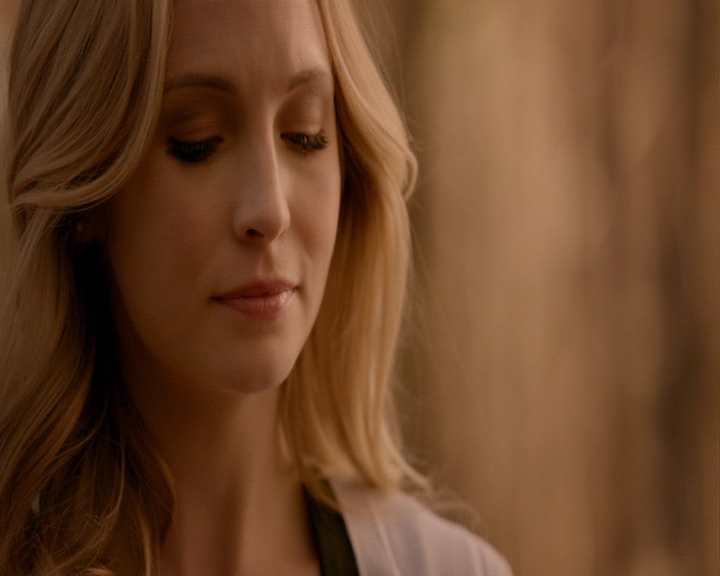 VampireDiaries-dot-nl_VampireDiaries-8x16IWasFeelingEpic2070.jpg