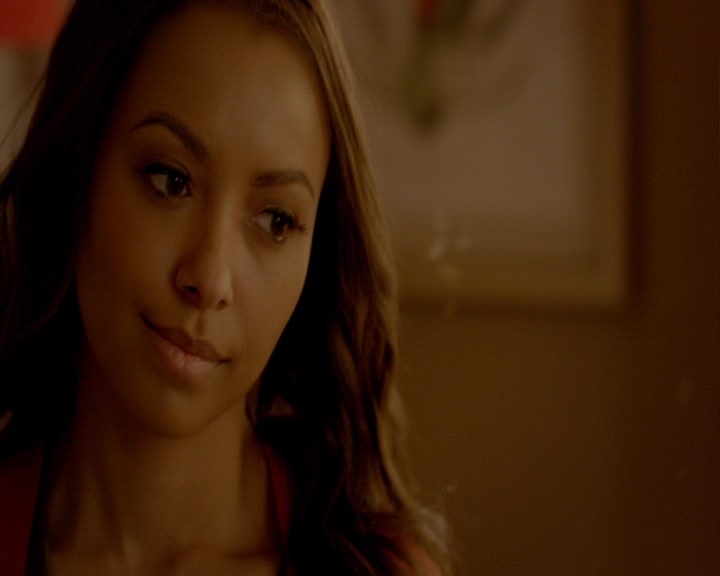 VampireDiaries-dot-nl_VampireDiaries-8x16IWasFeelingEpic2138.jpg