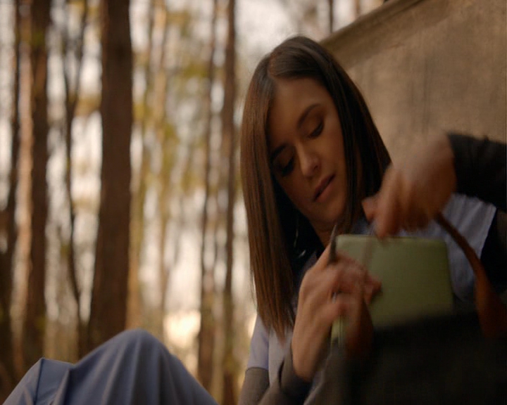 VampireDiaries-dot-nl_VampireDiaries-8x16IWasFeelingEpic2281.jpg