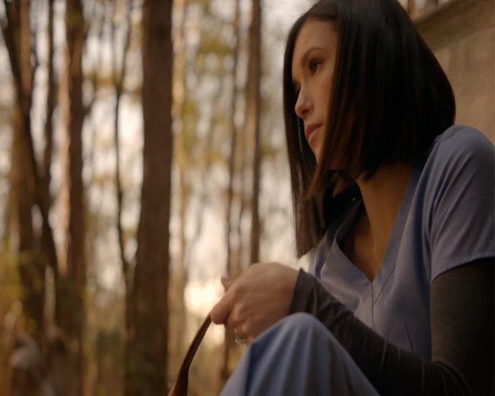 VampireDiaries-dot-nl_VampireDiaries-8x16IWasFeelingEpic2284.jpg