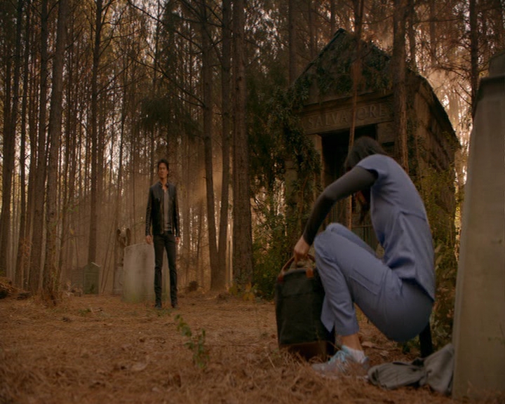 VampireDiaries-dot-nl_VampireDiaries-8x16IWasFeelingEpic2289.jpg