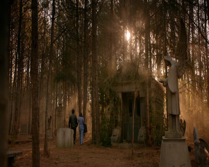 VampireDiaries-dot-nl_VampireDiaries-8x16IWasFeelingEpic2301.jpg