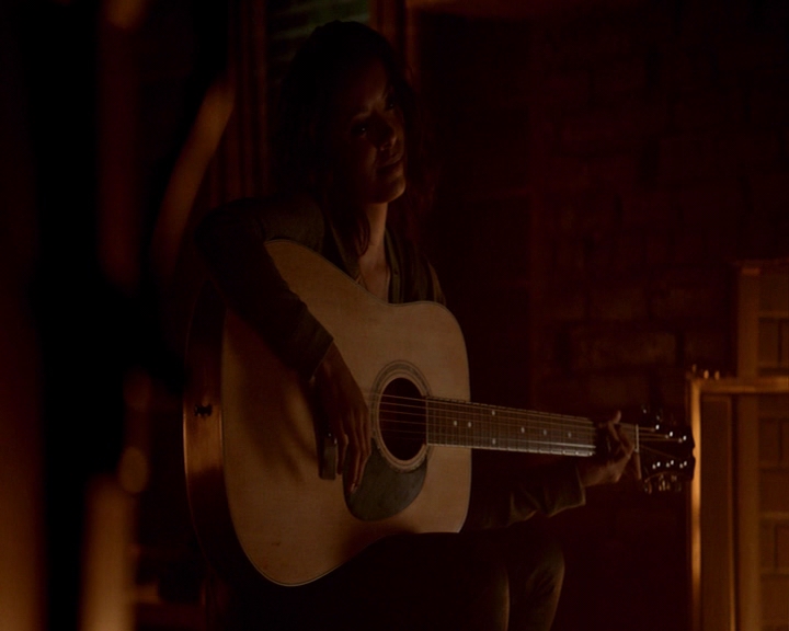 VampireDiaries-dot-nl_VampireDiaries-8x02TodayWillBeDifferent-deletedscenes0019.jpg