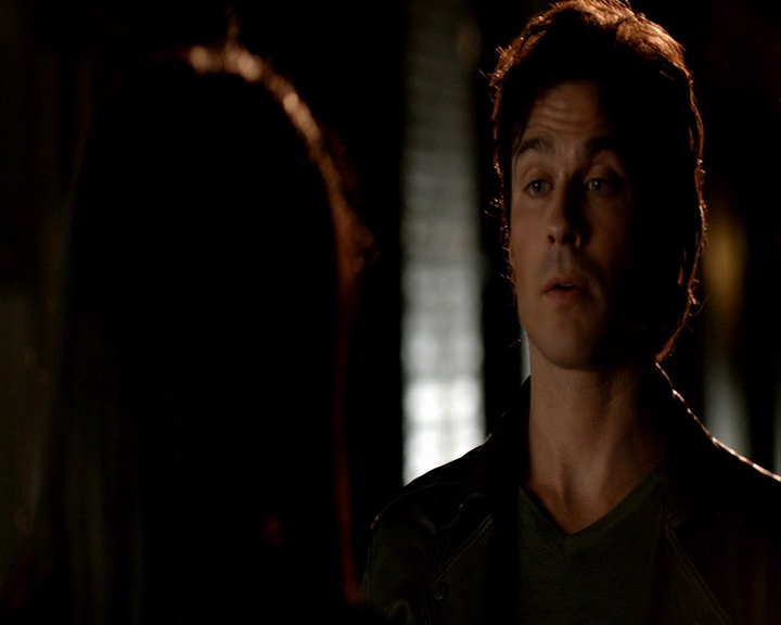 VampireDiaries-dot-nl_VampireDiaries-8x04AnEternityOfMisery-deletedscenes0015.jpg