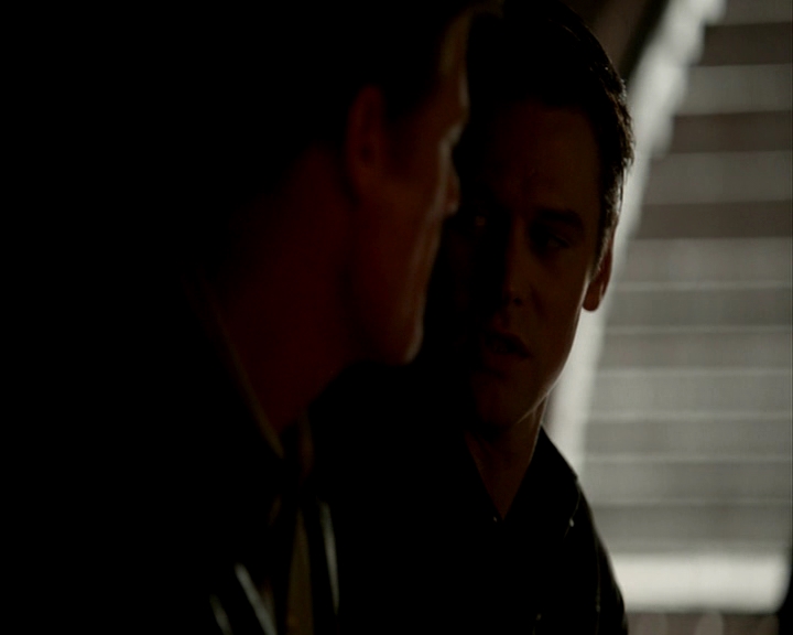VampireDiaries-dot-nl_VampireDiaries-8x05ComingHomeWasAMistake-deletedscenes0011.jpg