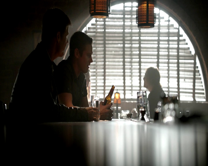 VampireDiaries-dot-nl_VampireDiaries-8x05ComingHomeWasAMistake-deletedscenes0031.jpg