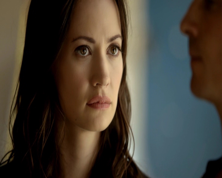 VampireDiaries-dot-nl_VampireDiaries-8x06DetouredOnSomeRandomBackwoodsPathToHell-deletedscenes0115.jpg