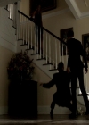 VampireDiaries-dot-nl_VampireDiaries-8x09TheSimpleIntimacyOfTheNearTouch-deletedscene0099.jpg