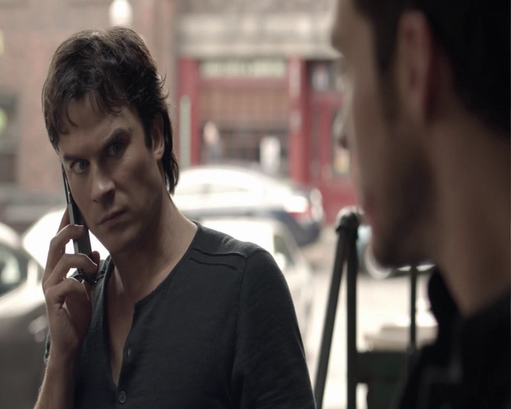 VampireDiaries-dot-nl_VampireDiaries-8x13TheLiesWillCatchUpToYou-deletedscene0019.jpg