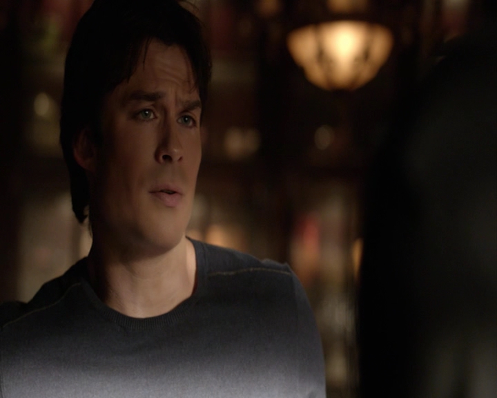 VampireDiaries-dot-nl_VampireDiaries-8x15WherePlanningAJuneWedding-deletedscenes0025.jpg