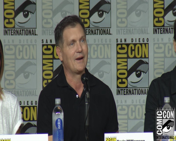VampireDiaries-dot-nl_VampireDiaries-S8-2016Comic-ConPanel0100.jpg